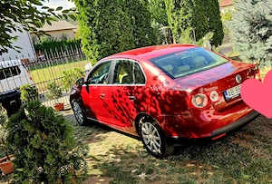 Vand VW JETTA ,an de fabricatie 2008,unic proprietar,cumparata de noua din reprezentanta