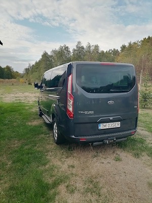 Vând Ford Tourneo Custom  Titanium - imagine 4