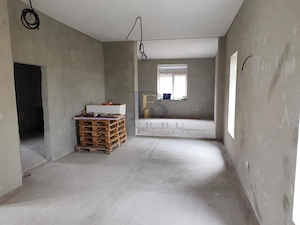 Proprietate cu potential investitional in Pischia  190 mp utili, teren 1000 mp - imagine 8