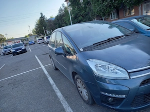 Vând  citroen c4 picasso EUR 5 diesel 