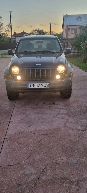 jeep Cherokee liberty 2006 facelift