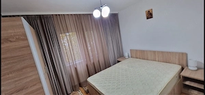 Închiriez apartament 3 camere - imagine 2