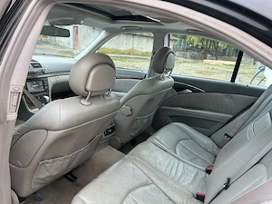 vand mercedes e320 - imagine 4
