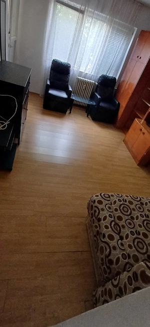 Închiriez apartament  - imagine 2
