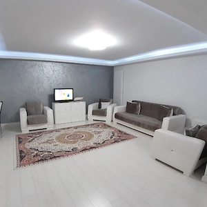 Apartament 3 Camere plus curte Bucuresti Noi   Damaroaia  - imagine 2