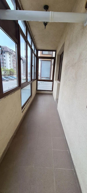 Proprietar, închiriez apartament 3 camere in Confort Urban Rahova - imagine 7