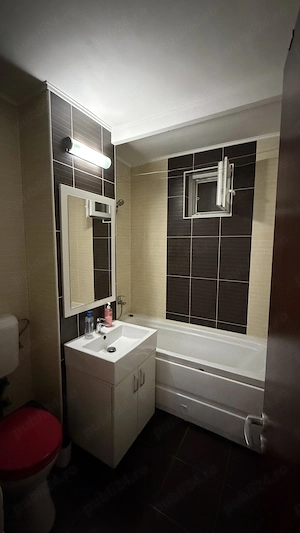 Apartament 3 camere decomandat, tip PC (mare) | 72 mp | 2 băi, 2 balcoane | Complet renovat, mobilat - imagine 5