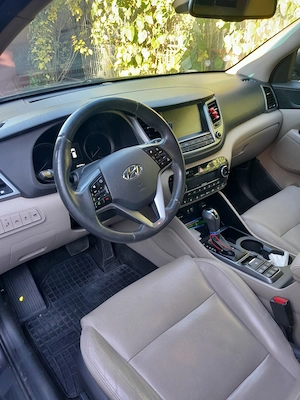Vand Hyundai Tucson 2016 2.0 CRDI 4x4 - imagine 4