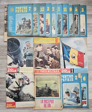 Lot de 18 reviste vintage  Pentru Patrie  și  Viața Militară  reviste militare românești de colecție