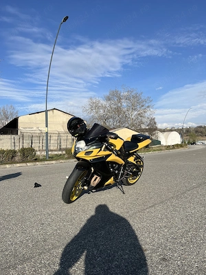 Suzuki GSX R 600 - imagine 5