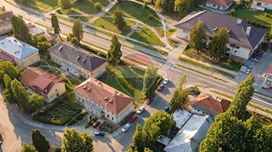 Teren 737 mp Predeal | Deschidere 2 bulevarde | Vizavi Primărie - imagine 3