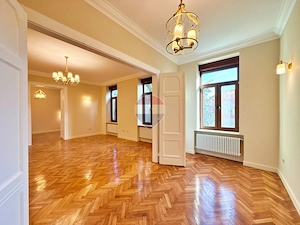 De vânzare apartament cu 3 camere, în centrul Aradului - imagine 2