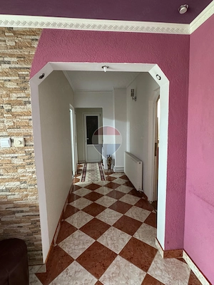 Apartament cu 3 camere de vânzare - imagine 17