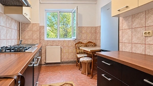 Apartament cu 3 camere si boxa de vanzare, in zona Dacia - imagine 4