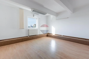 Spații pt birouri de închiriat ultracentral strada Evreilor Deportați - imagine 8