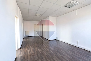 Spații pt birouri de închiriat ultracentral strada Evreilor Deportați - imagine 11