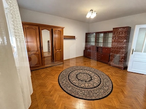 Se vinde casă in orașul HAȚEG – cu etaj, mansardă, piscină și garaj.  - imagine 14