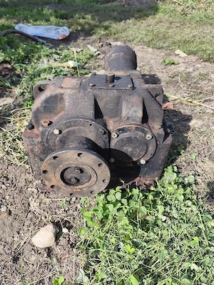 Reductor cu pompă hidraulică stare foarte bună. - imagine 4