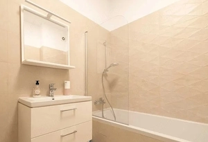  centru in GALATI ofer in CHIRIE apartament utilat cu 2 camere - imagine 7