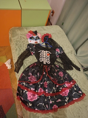 Vand rochita 4 - 8 ani pt halloween 