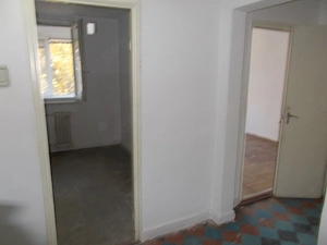 Apartament 2 camere decomandat, de renovat, Timisoara, Sagului, et.2 10 - imagine 10