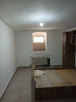 Inchiriez apartament 2 camere in zona Maria , proprietar - imagine 2