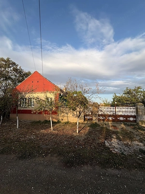 Casă de vanzare