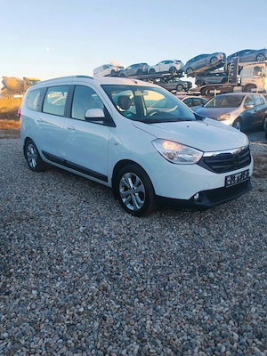 Dacia Lodgy 1.2 TCE an 2016- 7 locuri,euro 6!!! - imagine 2