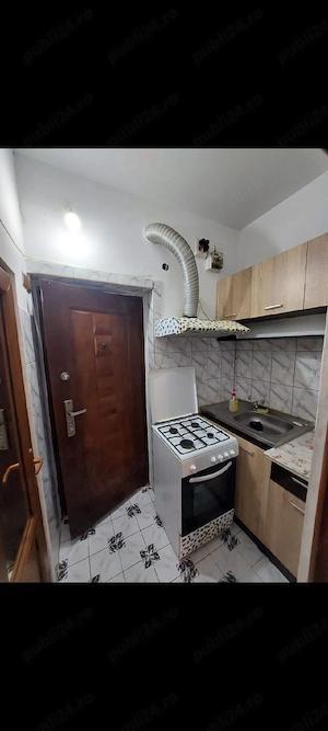 Închiriez garsoniera Bila Far - imagine 4