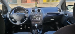 ford fiesta 1,6 benzina an 2007 euro 4 unic propietar in tara toate taxele la zi fiscal pe loc - imagine 9