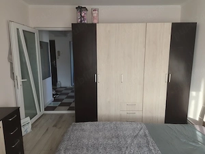    Apartament cu 3 camere decomandate - imagine 2