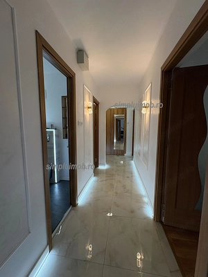 2 Camere Lux Metrou 1 Decembrie 1918 - imagine 2