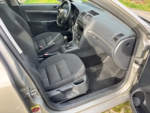 Skoda Octavia 1.2Tsi - imagine 7