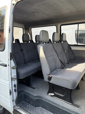Vand Mercedes Sprinter 8+1 locuri cu o conversie minima pentru turism si camper - imagine 4