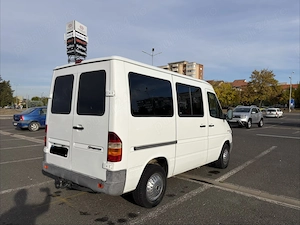 Vand Mercedes Sprinter 8+1 locuri cu o conversie minima pentru turism si camper - imagine 2