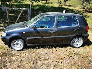 VW Polo 1.4 benzina din 2001 - imagine 4