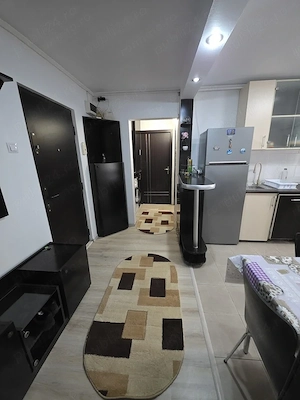 Inchiriez apartament 2 camere decomandat, Tineretului - imagine 3