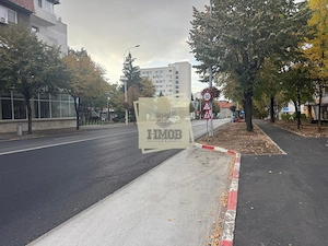 Apartament cu 3 camere decomandat si balcon zona Dioda