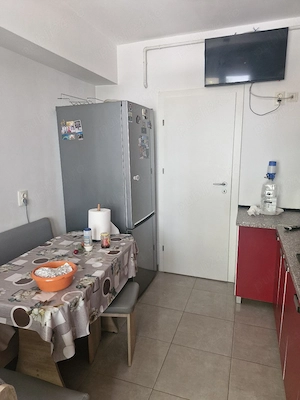 vand apartament - imagine 8