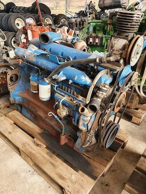 Motor Ford 6 cilindri, tractoare Ford seria TW (TW10/20/30) - imagine 2