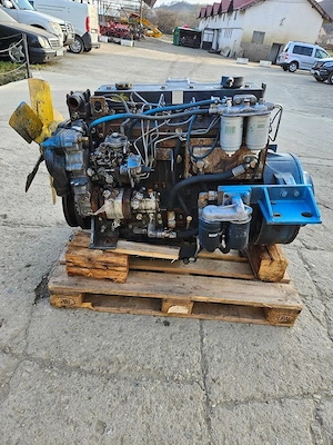 Motor Perkins 1006.60T, 6 cilindri turbo, 140 CP - imagine 7