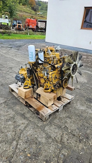 Motor Caterpillar 3064T, 4 cilindri turbo 90 CP, excavator CAT 312