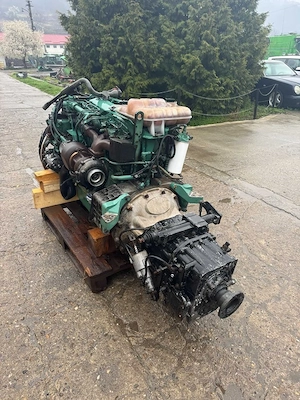 Motor Volvo D6B180, 6 cilindri, 180 CP, utilaje agricole/industriale - imagine 4