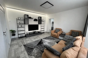 Titan 2 camere Lux | 6 m metrou | A doua inchiriere