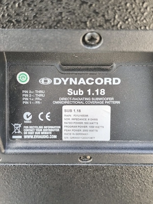 Vînd bași Dynacord Corus