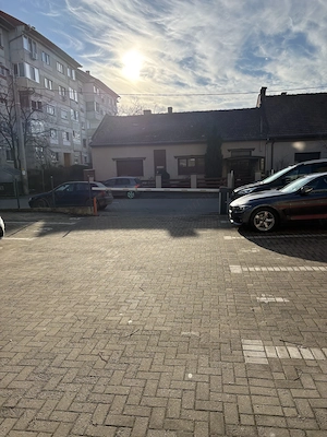 Inchiriez apartament 3 camere, str Zimbrului, etaj 5 6, bloc nou Prima Rogerius. - imagine 5