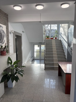 Inchiriez apartament 3 camere, str Zimbrului, etaj 5 6, bloc nou Prima Rogerius. - imagine 4