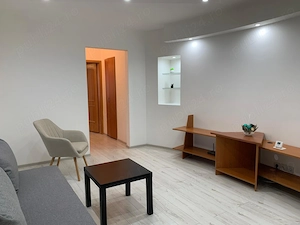 Proprietar, inchiriez apartament cu 2 camere, Et. 1, Str. Salciei - imagine 4