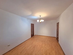 Apartament 2 camere, 51 mp + balcon, Calea Martirilor, lift, termoizolație   94.499   - imagine 6