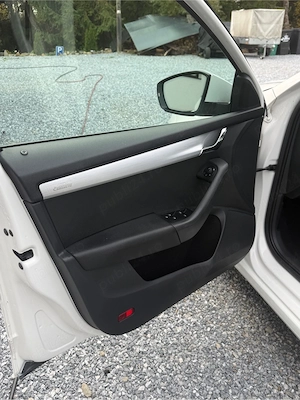 Skoda Octavia 2015 - imagine 2